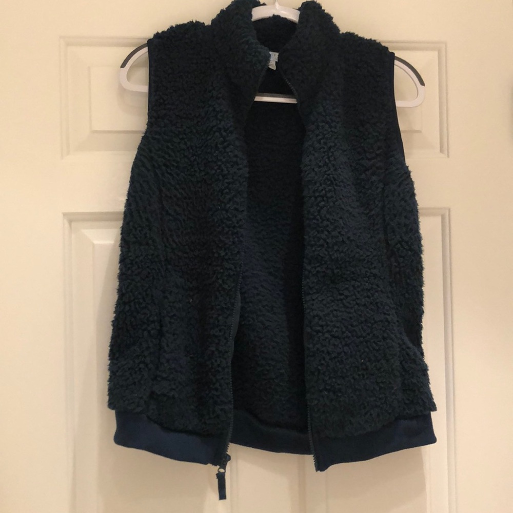 Hunter green fleece zip up